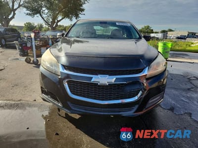 Piąte zdjęcie samochodu w środku: 2015 CHEVROLET MALIBU 1LT VIN:1G11C5SL0FF327562 - miniatura