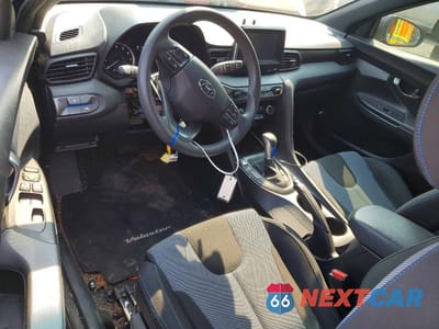Zdjęcie 8 z 12 samochodu: 2019 HYUNDAI VELOSTER 2.0L VIN:KMHTG6AF3KU008941 - miniatura