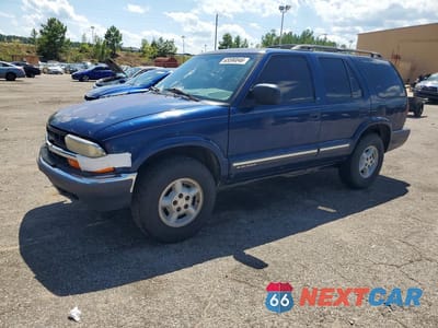 2000 CHEVROLET BLAZER 1GNDT13W1Y2398311 - główne zdjęcie licytacji z USA - miniatura