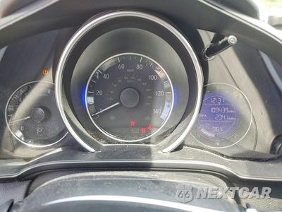 Zdjęcie 9 z 13 samochodu: 2015 HONDA FIT EX VIN:3HGGK5H85FM717033 - miniatura