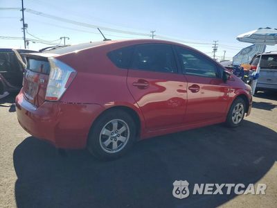 Trzecie zdjęcie samochodu z tyłu: 2011 TOYOTA PRIUS TWO VIN:JTDKN3DUXB0265584 - miniatura