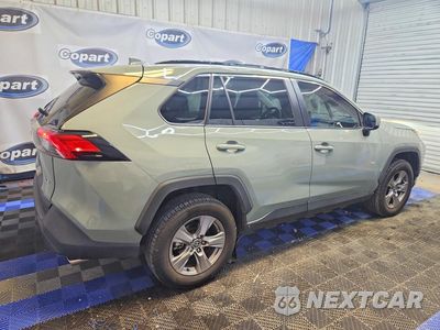 Trzecie zdjęcie samochodu z tyłu: 2023 TOYOTA RAV4 XLE VIN:JTMW1RFVXPD100267 - miniatura