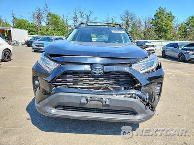 Piąte zdjęcie samochodu w środku: 2019 TOYOTA RAV4 HYBRID XLE VIN:2T3RWRFV8KW016572 - miniatura