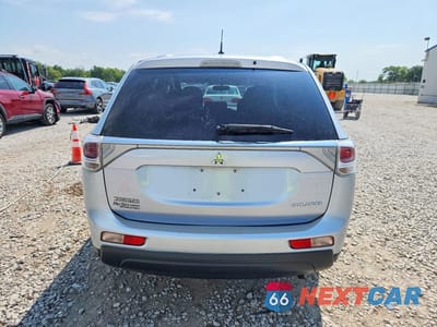 Zdjęcie 6 z 13 samochodu: 2014 MITSUBISHI OUTLANDER ES VIN:JA4AD2A37EZ001060 - miniatura