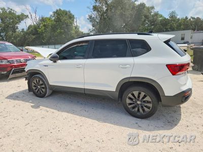 Drugie zdjęcie samochodu z przodu: 2022 VOLKSWAGEN TAOS S VIN:3VVCX7B21NM051299 - miniatura