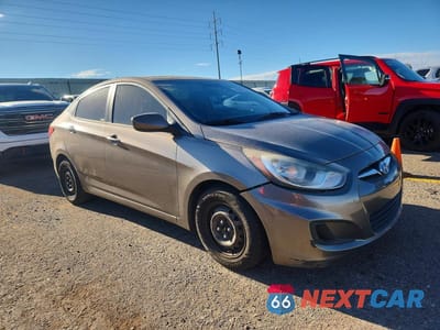 Czwarte zdjęcie samochodu z boku: 2013 HYUNDAI ACCENT GLS VIN:KMHCT4AEXDU488793 - miniatura