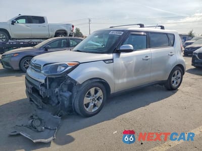 2018 KIA SOUL BASE KNDJN2A25J7577990 - główne zdjęcie licytacji z USA - miniatura