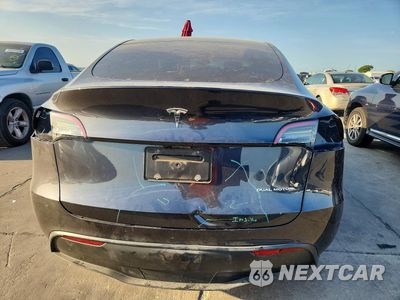 Zdjęcie 6 z 14 samochodu: 2025 TESLA MODEL Y VIN:7SAYGDEE3SA359955 - miniatura