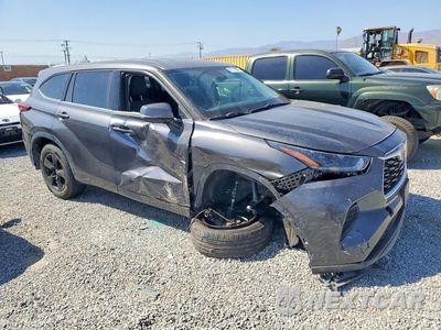 Czwarte zdjęcie samochodu z boku: 2021 TOYOTA HIGHLANDER L VIN:5TDCZRAH7MS517553 - miniatura