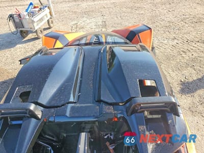 Zdjęcie 6 z 9 samochodu: 2017 POLARIS SLINGSHOT SLR VIN:57XAARFA1H8120884 - miniatura