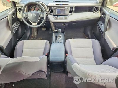 Zdjęcie 8 z 12 samochodu: 2015 TOYOTA RAV4 XLE VIN:JTMRFREV9FD133694 - miniatura