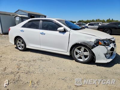 Czwarte zdjęcie samochodu z boku: 2014 TOYOTA CAMRY SE VIN:4T1BF1FK6EU871048 - miniatura