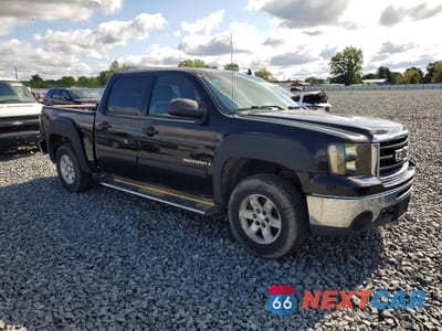 Czwarte zdjęcie samochodu z boku: 2009 GMC SIERRA K1500 SLE VIN:3GTEK23379G210542 - miniatura