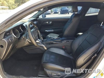 Zdjęcie 7 z 12 samochodu: 2015 FORD MUSTANG VIN:1FA6P8TH0F5331233 - miniatura