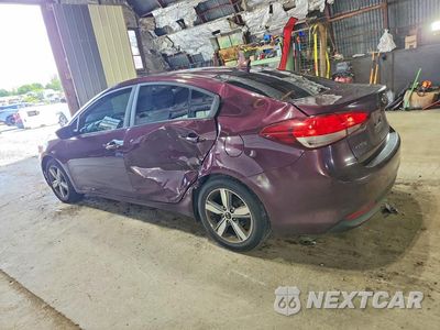 Drugie zdjęcie samochodu z przodu: 2018 KIA FORTE LX VIN:3KPFL4A77JE243401 - miniatura