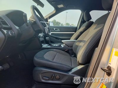 Zdjęcie 7 z 13 samochodu: 2019 FORD EXPLORER XLT VIN:1FM5K8D80KGA95602 - miniatura