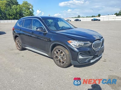 Czwarte zdjęcie samochodu z boku: 2021 BMW X1 XDRIVE28I VIN:WBXJG9C04M3M74430 - miniatura