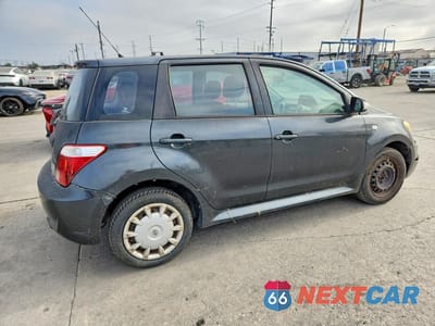 Trzecie zdjęcie samochodu z tyłu: 2006 SCION XA BASE VIN:JTKKT624X60145017 - miniatura