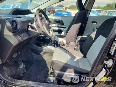 Zdjęcie 7 z 14 samochodu: 2012 TOYOTA PRIUS C TWO VIN:JTDKDTB3XC1008868 - miniatura