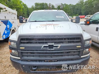 Piąte zdjęcie samochodu w środku: 2020 CHEVROLET SILVERADO MEDIUM DUTY VIN:1HTKHPVK5LH287350 - miniatura