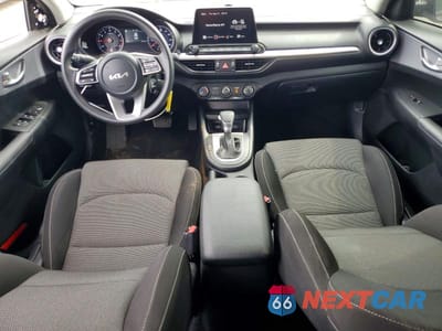 Zdjęcie 8 z 13 samochodu: 2024 KIA FORTE LXS VIN:3KPF24AD1RE768670 - miniatura