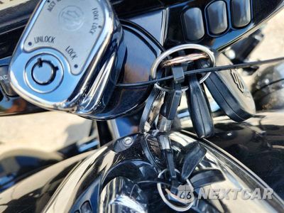 Zdjęcie 8 z 10 samochodu: 2015 HARLEY-DAVIDSON FLHTKL ULTRA LIMITED LOW VIN:1HD1KKL13FB627947 - miniatura