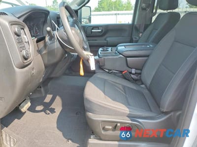 Zdjęcie 7 z 12 samochodu: 2024 CHEVROLET SILVERADO K2500 CUSTOM VIN:2GC4YME72R1136008 - miniatura