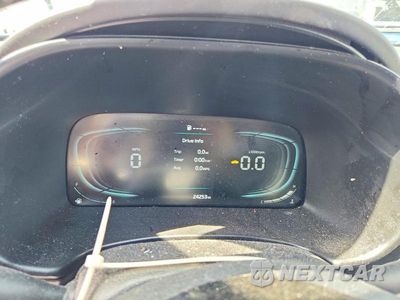 Zdjęcie 9 z 14 samochodu: 2023 KIA SOUL GT LINE VIN:KNDJ53AU9P7209179 - miniatura