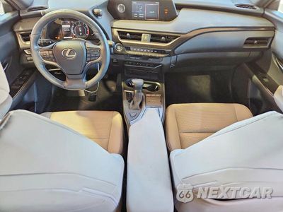 Zdjęcie 8 z 13 samochodu: 2022 LEXUS UX 200 BASE VIN:JTHP3JBH9N2056530 - miniatura