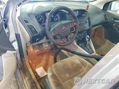 Zdjęcie 8 z 12 samochodu: 2015 FORD FOCUS SE VIN:1FADP3F26FL311677 - miniatura