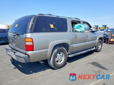 Trzecie zdjęcie samochodu z tyłu: 2003 CHEVROLET SUBURBAN K1500 VIN:3GNFK16T23G184652 - miniatura