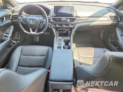 Zdjęcie 8 z 12 samochodu: 2022 HONDA ACCORD SPORT VIN:1HGCV2F37NA024830 - miniatura