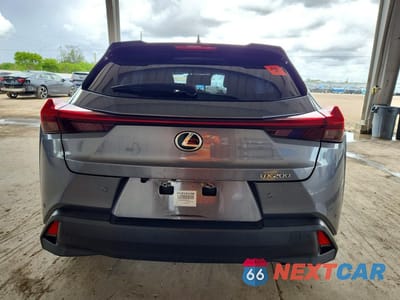 Zdjęcie 6 z 13 samochodu: 2021 LEXUS UX 200 VIN:JTHP3JBH2M2033170 - miniatura