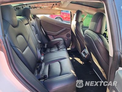 Zdjęcie 10 z 12 samochodu: 2023 TESLA MODEL 3 VIN:5YJ3E1EAXPF458405 - miniatura