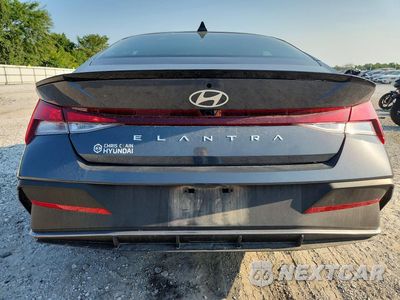 Zdjęcie 6 z 12 samochodu: 2025 HYUNDAI ELANTRA SEL SPORT VIN:KMHLM4DG8SU993416 - miniatura
