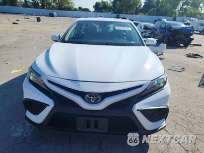 Piąte zdjęcie samochodu w środku: 2023 TOYOTA CAMRY SE VIN:4T1G11AK1PU733884 - miniatura