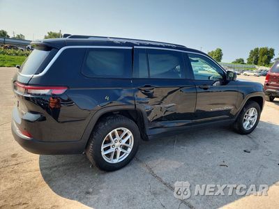 Trzecie zdjęcie samochodu z tyłu: 2023 JEEP GRAND CHEROKEE L LAREDO VIN:1C4RJKAG7P8770283 - miniatura
