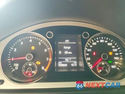 Zdjęcie 9 z 12 samochodu: 2009 VOLKSWAGEN PASSAT WAGON TURBO VIN:WVWXK93C09E134767 - miniatura