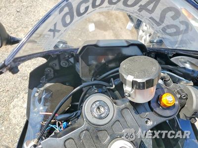 Zdjęcie 7 z 9 samochodu: 2025 YAMAHA YZFR7 VIN:JYARM38EXSA020519 - miniatura