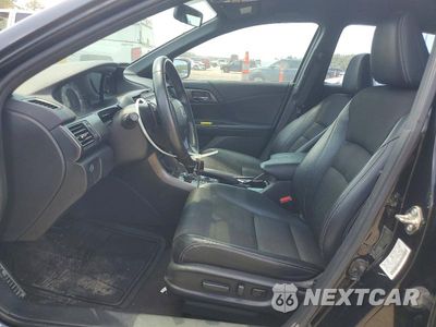 Zdjęcie 7 z 12 samochodu: 2016 HONDA ACCORD SPORT VIN:1HGCR2F5XGA166436 - miniatura