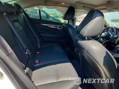 Zdjęcie 10 z 12 samochodu: 2018 INFINITI Q50 3.0T LUXE VIN:JN1EV7AR9JM434329 - miniatura