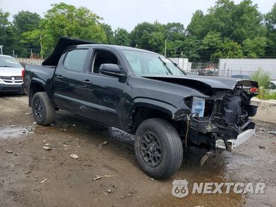 Czwarte zdjęcie samochodu z boku: 2016 TOYOTA TACOMA SR V6 VIN:3TMCZ5AN7GM023776 - miniatura