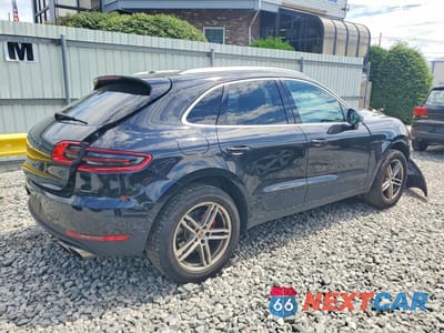 Trzecie zdjęcie samochodu z tyłu: 2016 PORSCHE MACAN S VIN:WP1AB2A54GLB45585 - miniatura