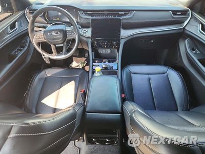 Zdjęcie 8 z 14 samochodu: 2025 JEEP GRAND CHEROKEE LIMITED VIN:1C4RJHBG5SC283767 - miniatura