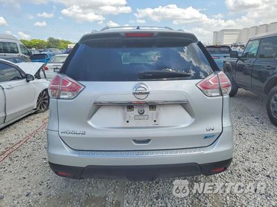 Zdjęcie 6 z 12 samochodu: 2014 NISSAN ROGUE SV VIN:5N1AT2MT2EC829021 - miniatura