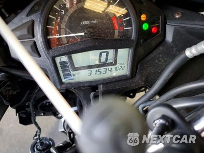 Zdjęcie 7 z 9 samochodu: 2014 KAWASAKI EX650 F VIN:JKAEXEF16EDA17932 - miniatura