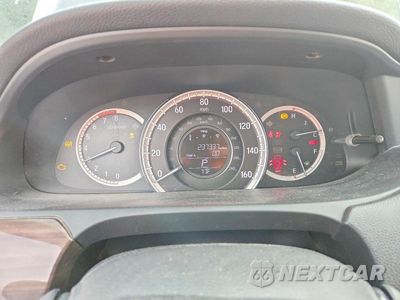 Zdjęcie 9 z 12 samochodu: 2016 HONDA ACCORD EXL VIN:1HGCR2F82GA117158 - miniatura