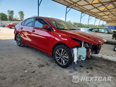 Czwarte zdjęcie samochodu z boku: 2022 KIA FORTE LXS VIN:3KPF24AD8NE484995 - miniatura