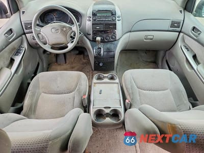 Zdjęcie 8 z 13 samochodu: 2006 TOYOTA SIENNA LE 7 PASSENGER VIN:5TDZA23C06S397141 - miniatura