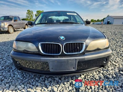 Piąte zdjęcie samochodu w środku: 2004 BMW 325 XI VIN:WBAEU33494PR06832 - miniatura